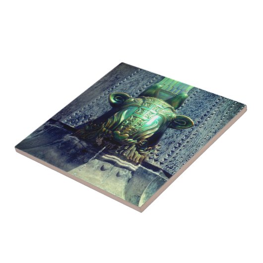 Bullenbrunnen Fliese (Seite)