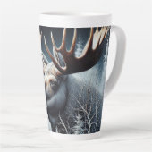 Bullenmuschel in dicken Brush- und Pinienbäumen Milchtasse (Rechte Ecke)