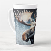 Bullenmuschel in dicken Brush- und Pinienbäumen Milchtasse (Linke Ecke)