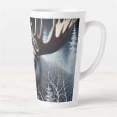 Bullenmuschel in dicken Brush- und Pinienbäumen Milchtasse (Rechts)