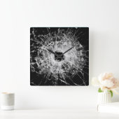 Bullet Hole Quadratische Wanduhr (Zuhause)