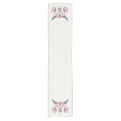 Bullschädel und Federn aus weißem Stamm Kurzer Tischläufer (Vorderseite)