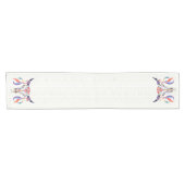 Bullschädel und Federn aus weißem Stamm Kurzer Tischläufer (Horizontal)