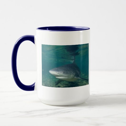 Bullshark Tasse (Links)