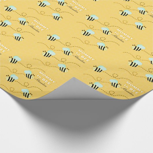 Bumble Bee Mommy to Bee Wrapping Paper Geschenkpapier (Ecke)