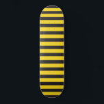 Bumblebee Black Yellow Horizontal Lines Bumble Bee Skateboard<br><div class="desc">Sie werden sehen, wie jeder die niedliche Hummelästhetik, die dieses Design hat, durch die Kombination zweier Farben Liebe. Für die Liebhaber der klassischen und einfachen, ist dies großartig. Wenn Sie gewollt haben, jedem zu zeigen, wie viel Sie Bienen Liebe, dieses lustige und niedliche Design mit schwarz-gelben horizontalen Streifen wird jeden...</div>