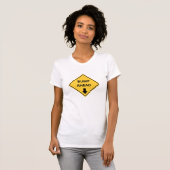 "Bump Ahead" Funny Pregnancy Announcement T-Shirt (Vorne ganz)