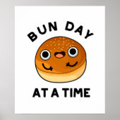 Bun Day in einer Zeit lustige Food Puff Poster (Vorne)