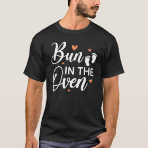 Bun im Oven Baby in Progress Schwangere T-Shirt