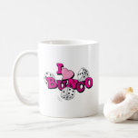 Bunco Dice Game Kaffeetasse<br><div class="desc">Bunco beginnt mit einem Wurf der Würfel!  Was für ein Spaß visuell für eine Lieblingsspielnacht.  Dekorieren Sie Bunco-Gastgeschenken oder Tischdecken für die Nacht des Mädchens!</div>