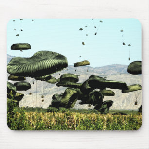 Bündel Nahrung und Wasser sind die gelieferte Luf Mousepad