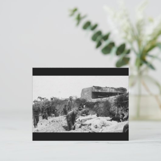 Bunker auf Hügel Postkarte (Stehend Vorderseite)