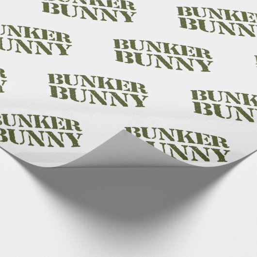 BUNKER BUNNY GESCHENKPAPIER (Ecke)