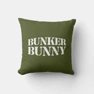 BUNKER BUNNY KISSEN