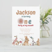 Bunnies Baby 1. Geburtstag Party Einladung (Stehend Vorderseite)