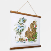 Bunnies und Vögel genießen Schnee Wandteppich Mit Holzrahmen (Gewinkelt)