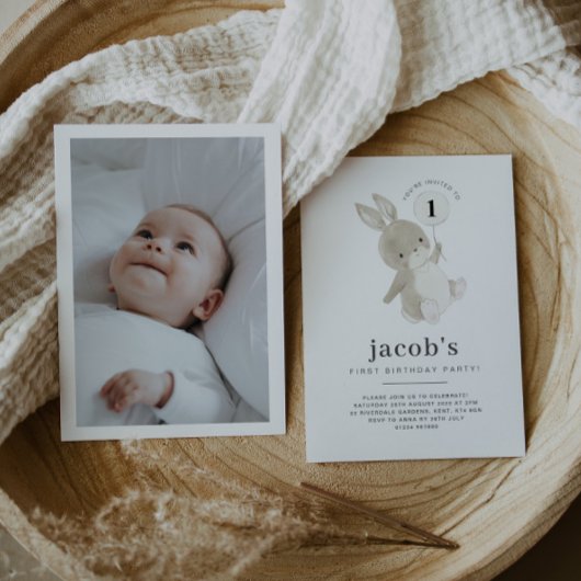 Bunny 1. Geburtstag Foto Einladung Weißer Ballon