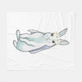 Bunny as Bride with Wreath of Blume Fleecedecke (Vorderseite (Horizontal))