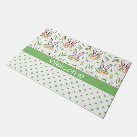 Bunny Ears & Eggs Fußmatte (Schrägansicht)