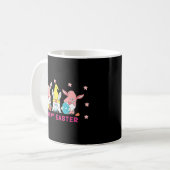 Bunny Gnome Rabbit Eggs Jagd glückliche Osterfeier Kaffeetasse (Vorderseite Links)