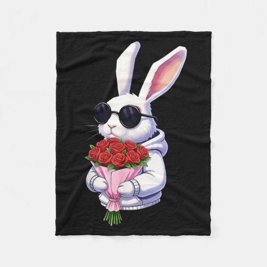 Bunny Hugging Valentine Flower Bunny Fleecedecke (Vorderseite)