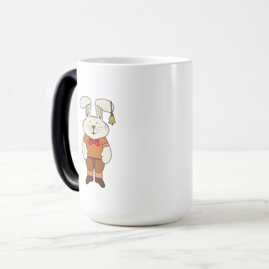 Bunny mit einer Glocke im Ohr Verwandlungstasse (Vorderseite Links)