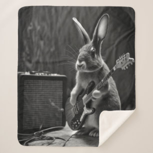Bunny Playing a Gitarre Sherpadecke