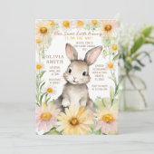 Bunny Rabbit Daisy Flower Garden Babydusche Einladung (Stehend Vorderseite)