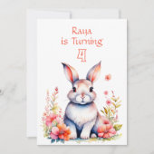 Bunny Rabbit in Blume Girl's Birthday Party Einladung (Vorderseite)