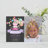 Bunny Rabbit Magic Show Blk Girl Birthday Photo Einladung (Stehend Vorderseite)