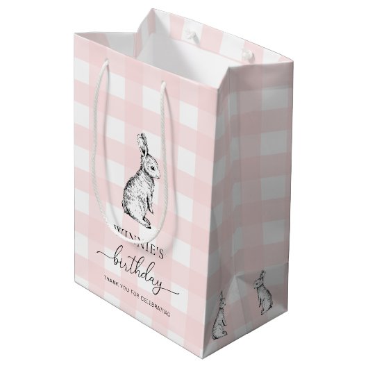 Bunny Rabbit Pink Gingham Gevor Bag Mittlere Geschenktüte (Rückseite Schrägansicht)
