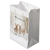 Bunny Rabbits Woods Snow Christmas Mittlere Geschenktüte (Vorderseite Schrägansicht)