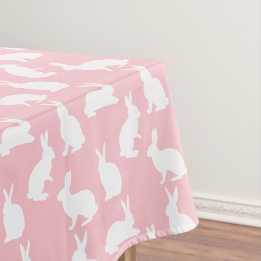 Bunny Silhouettes On Blush Pink Easter Pattern Tischdecke (Beispiel)
