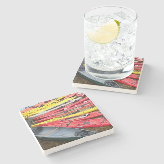 bunt Kayaks Steinuntersetzer (Seitenansicht)