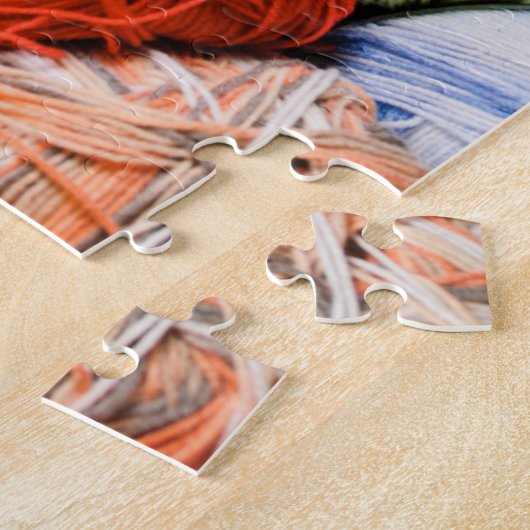 Bunte Bälle des Garns Puzzle (Seite)