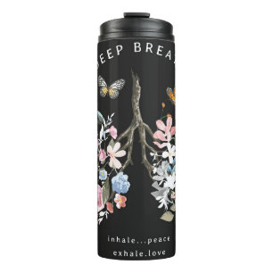 Bunte Blumen, Schmetterlinge, Lungen Illustration. Thermosbecher