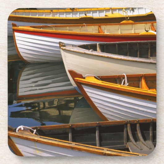Bunte Boote im Wooden Boat Center Getränkeuntersetzer (Vorderseite)