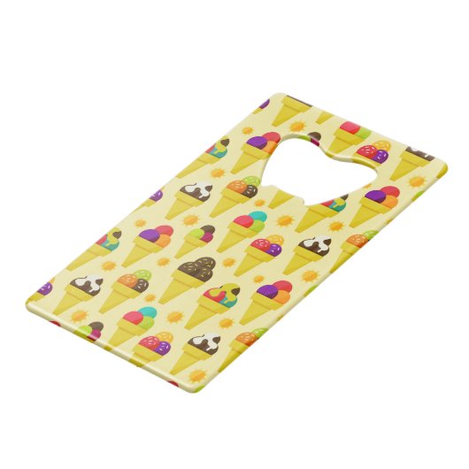 Bunte Cartoon-Eiscreme-Kegel Kreditkartenflaschenöffner (Rückseite Schrägansicht)