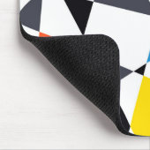 Bunte, coole, trendy, moderne geometrische Formen Mousepad (Ecke)