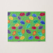 Bunte Farbostereier auf grünen Puzzlespielen Puzzle (Horizontal)
