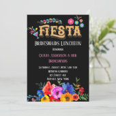 Bunte Florals Fiesta Bridesmaids Luncheon Einladung (Stehend Vorderseite)