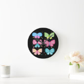 Bunte Flutter-Freunde Runde Wanduhr (Zuhause)