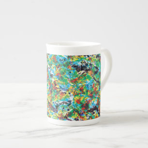 Bunte Frühlings-Blumen-Musterkunst des blauen Porzellantasse
