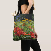 Bunte Frühsommer-Gärten! Tasche (Von Nahem)