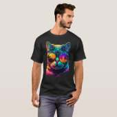 Bunte Katze mit Brille Grafik T-Shirt (Vorne ganz)