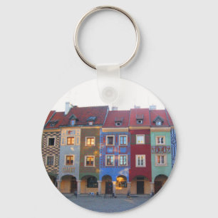 Bunte kleine mittelalterliche Häuser Posens Schlüsselanhänger