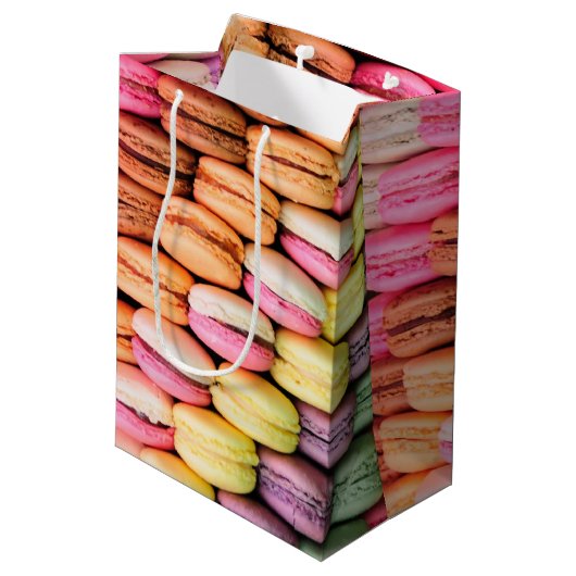 Bunte Macarons Mittlere Geschenktüte (Rückseite Schrägansicht)