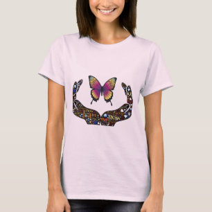Bunte offene Hände und Schmetterling T-Shirt