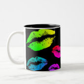 Bunte Regenbogen-Lippen Zweifarbige Tasse (Links)