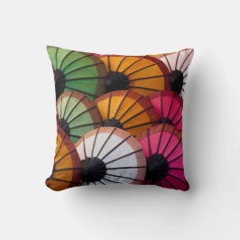 Bunte Regenschirme: Luang-Prabang-Markt Kissen